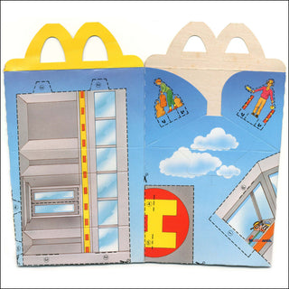 1995/03 McDonaldland vliegveld (boxes/bags)